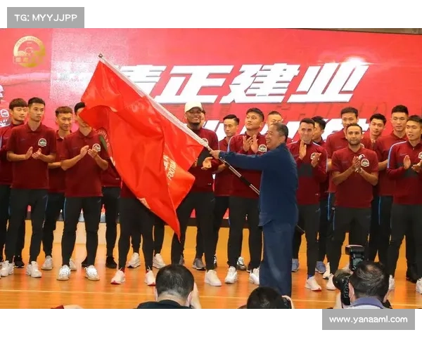 从地方足球代表到中原力量建业俱乐部的性质演变与发展历程解析